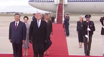 Трамп лично встретил Си Цзиньпина в США: лидеры обсудят торговлю и ИИ
