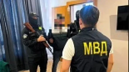В Шымкенте у известного тамады изъяты предположительно наркотические вещества