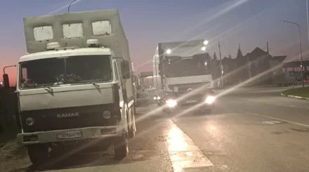 Қостанай облысындағы «Қайрақ» өткізу пунктінде жүк көліктерінің кезегі пайда болды