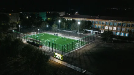 Школьники из Сарани получили футбольное поле с покрытием уровня FIFA