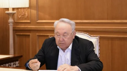Назарбаев отреагировал на гибель военных на Каспии