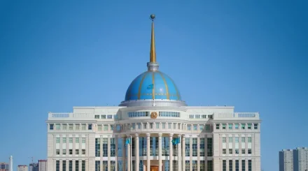 Президенту продолжают поступать соболезнования после гибели военнослужащих на Каспии