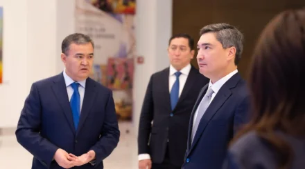 Бектенов ознакомился с цифровыми решениями в сфере занятости и подготовки кадров