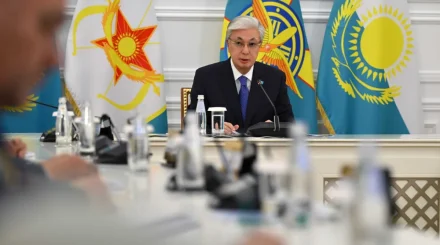 Армия не должна внушать страх и ужас, - Президент
