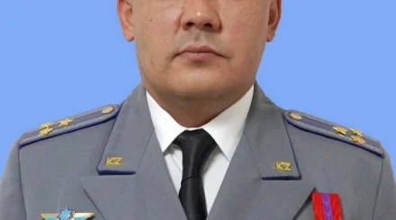 Токаев назначил нового министра: Кто возглавил оборонное ведомство?
