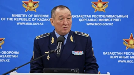 Президент Қорғаныс министрін қызметінен босатты 