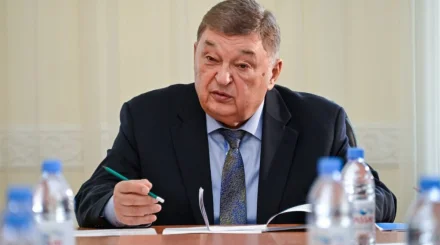 Мухтар Алтынбаев выразил соболезнования семьям погибших в Мангистау военных