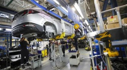 Алматы почти догнал Костанайскую область по выпуску легковых автомобилей
