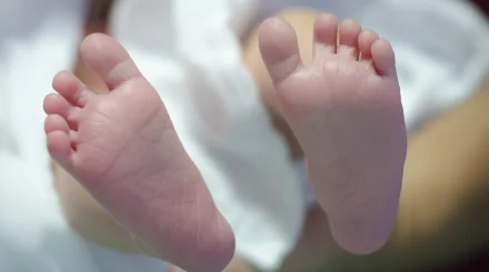 Уснула пьяной во время кормления: младенец погиб в Аккольском районе