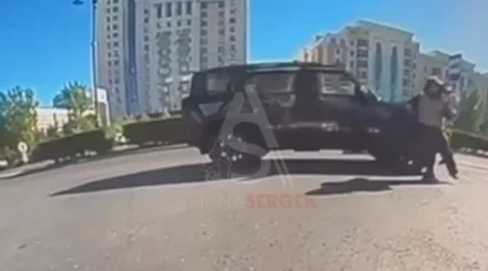 В Астане водитель сбил девушку и уехал с места ДТП
