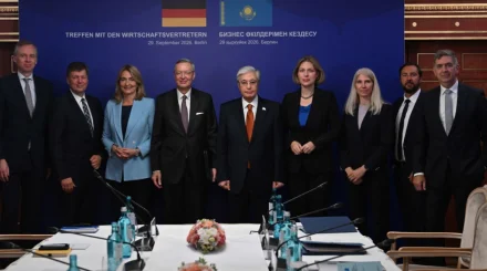  Президент Германияның экономикалық қауымдастықтары мен қаржы институттары жетекшілерімен кездесті 