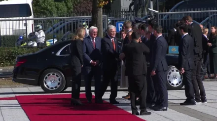 Президенты Казахстана и ФРГ провели переговоры в узком формате