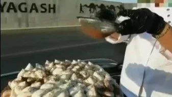 Түркістан облысында жол үстінде торт әзірлеген ерлі-зайыпты жауапқа тартылды