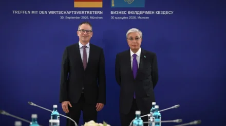 Қасым-Жомарт Тоқаев Siemens AG компаниясының коммерция және қаржы мәселелері жөніндегі вице-президенті Бернд Ульбрихтты қабылдады