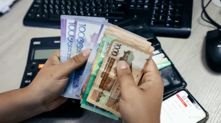В ВКО нашли 12 злостных неплательщиков алиментов