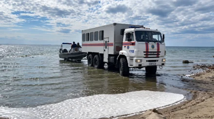 Двух рыбаков нашли погибшими на озере Зайсан