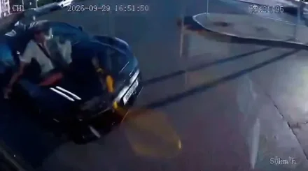 Автобусқа жол бермеген: 4 адам ауруханаға жеткізілді