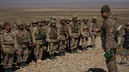 Депутат Курултая предложил следить за военными на учениях с помощью дронов