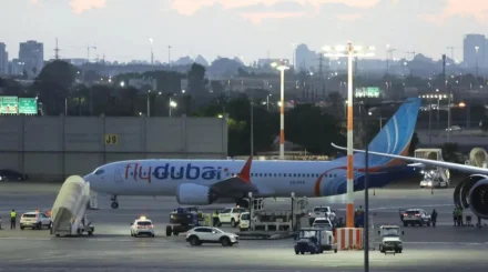 Напал с ножом и пытался разбить самолет: стали известны подробности рейса Flydubai