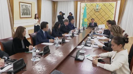 Қазақстан Халық Кеңесінің тұрақты комитеттерінің төрағалары мен құрамы бекітілді