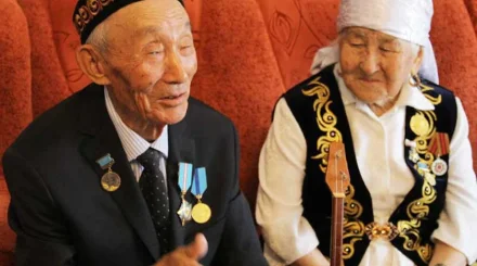 Бүгін - Халықаралық қарттар күні
