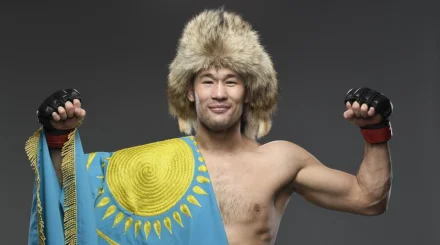 Рахмонова назвали потенциальным преемником Махачева в UFC