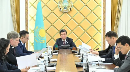  Төралқа Қазақстан Халық Кеңесінің тұрақты комитеттері төрағалары мен құрамын бекітті 
