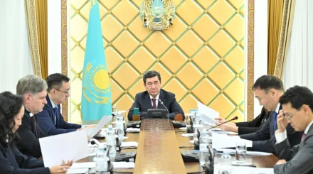   Төралқа Қазақстан Халық Кеңесі тұрақты комитеттерінің төрағалары мен құрамын бекітті   