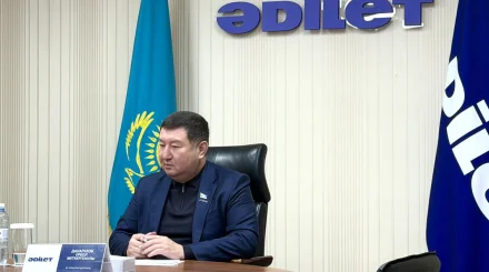   Экология, алаяқтық және ата-анасын іздеу: «Әділет» партиясының депутаты азаматтардың мәселесін тыңдады   