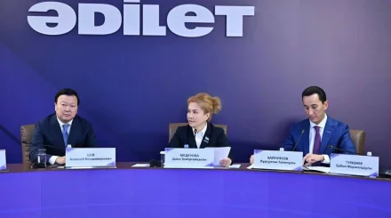 Құрылтайда медицина қызметкерлерінің кәсіби мәртебесі талқыланды