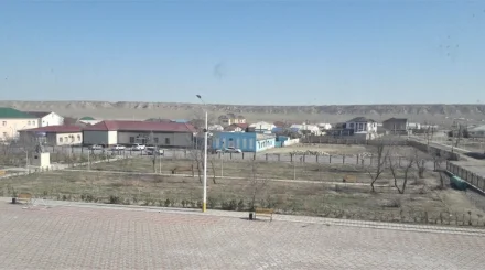 Западное село задыхается от облаков пыли