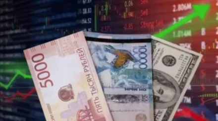 Доллар вернулся к 445 тенге: курс валют на 2 октября