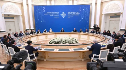  Президент Жасанды интеллектіні дамыту жөніндегі кеңестің үшінші отырысын өткізді 