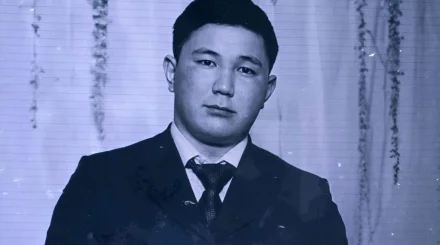 Зираттан қайтқан ағайындының бірін аңдып барып пышақтаған: Қаскелеңде атышулы іс бойынша сот өтіп жатыр