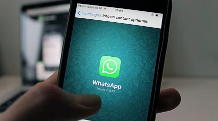 Сообщение в WhatsApp обошлось жительнице ЗКО почти в полмиллиона тенге