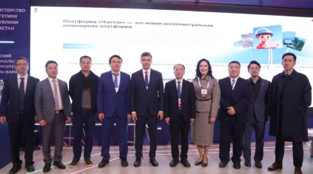  ҚазҰУ қытайлық серіктестерімен үш келісімге қол қойды 