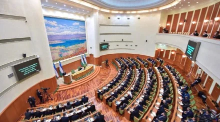 Өзбекстан билігі білім мен ғылым министрліктерін біріктіріп тастады