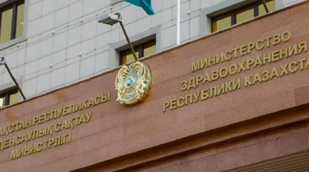 Пациентам и их семьям выплатили 502,6 млн тенге по страховке медработников