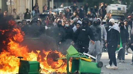 Школьные протесты во Франции охватили более 1200 учебных заведений