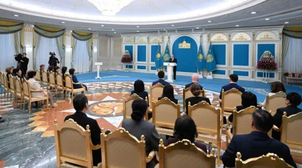   Мемлкет басшысы: Кітап оқу – жастарды үстірт ойлаудан сақтап қалатын рухани қалқан   