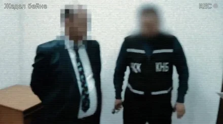 КНБ опубликовал видео задержания двух судей в Кызылординской области