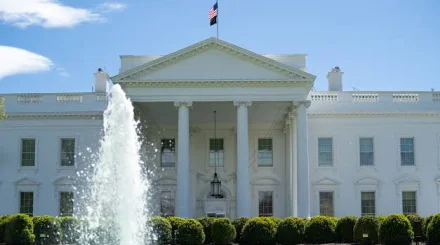 США следят за сообщениями о возможной чуме в России