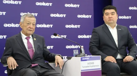   «Үш ұрпақ – ортақ мұрат»: Қызылордада академик жас буын өкілдерімен кездесті   