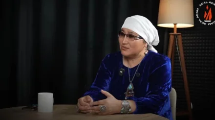 «Қазақтың жігіттеріне күйеуге шықпаңдар деп жатыр»: Этнограф қоғамдағы үрдіске алаңдады (ВИДЕО)