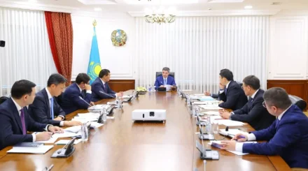 Олжас Бектенов атом өнеркәсібін дамыту мәселелері жөнінде кеңес өткізді