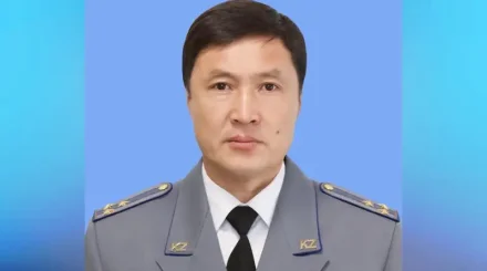 В Казахстане назначили начальника Генштаба и командующего Силами особого назначения