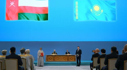 Токаев и Султан Омана закрепили договоренности восемью соглашениями