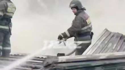 Столярный цех загорелся в Семее