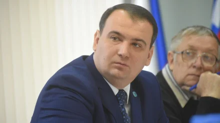Кто сможет инициировать рассмотрение общественных проблем: депутат Курултая объяснил механизм