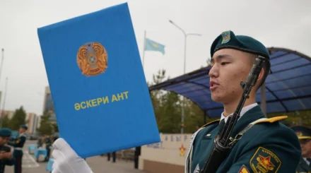   Астана мен Шымкенттегі әскери колледждердің 200-ден астам кадеті Әскери ант берді   